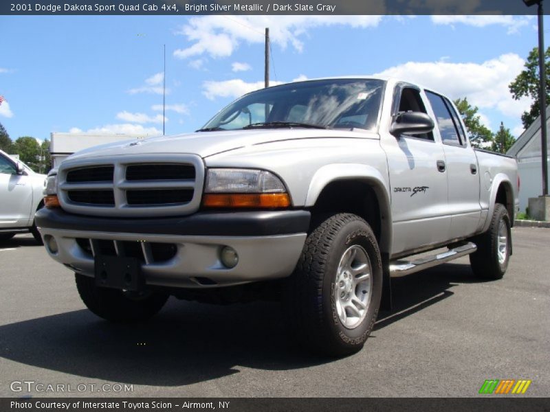 Front 3/4 View of 2001 Dakota Sport Quad Cab 4x4