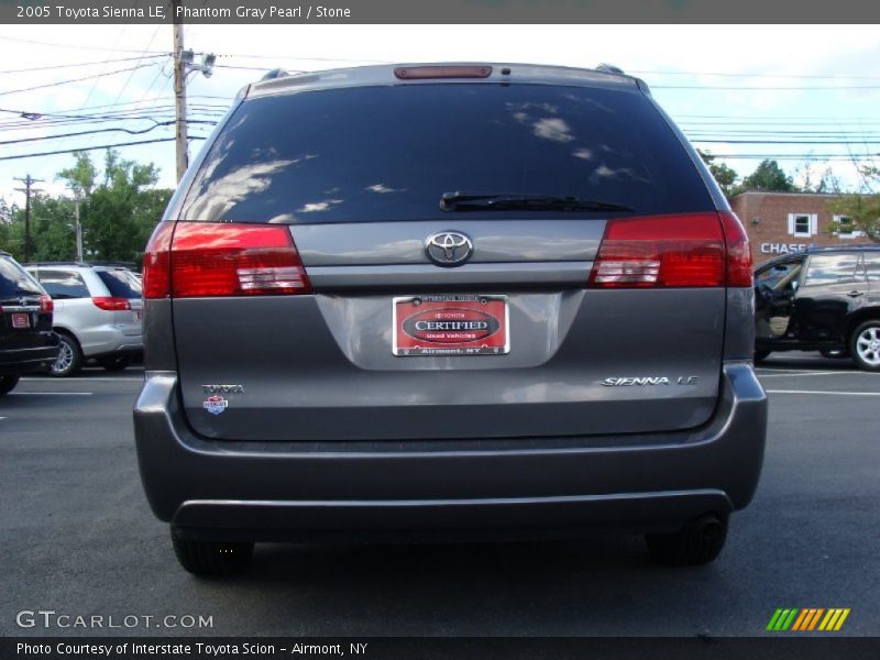 Phantom Gray Pearl / Stone 2005 Toyota Sienna LE