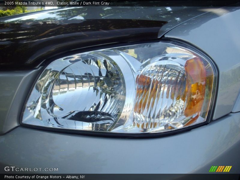 Classic White / Dark Flint Gray 2005 Mazda Tribute s 4WD