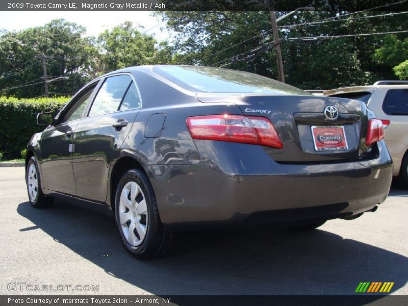 Magnetic Gray Metallic / Ash 2009 Toyota Camry LE