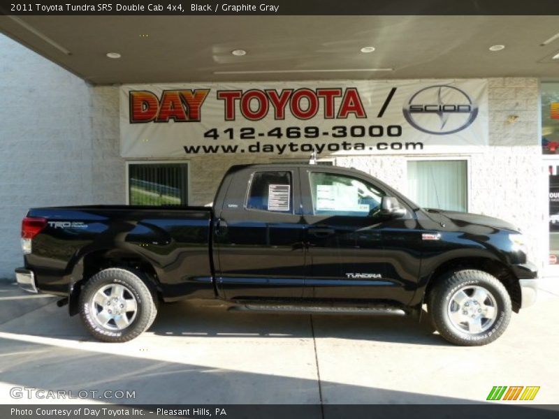 Black / Graphite Gray 2011 Toyota Tundra SR5 Double Cab 4x4