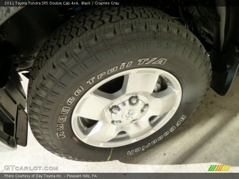 Black / Graphite Gray 2011 Toyota Tundra SR5 Double Cab 4x4