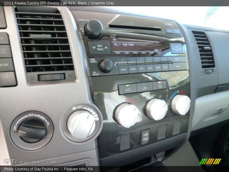 Black / Graphite Gray 2011 Toyota Tundra SR5 Double Cab 4x4