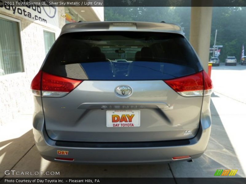 Silver Sky Metallic / Light Gray 2011 Toyota Sienna LE