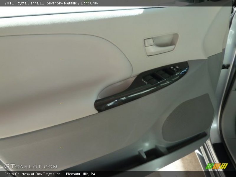 Silver Sky Metallic / Light Gray 2011 Toyota Sienna LE