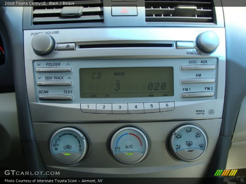 Black / Bisque 2009 Toyota Camry LE