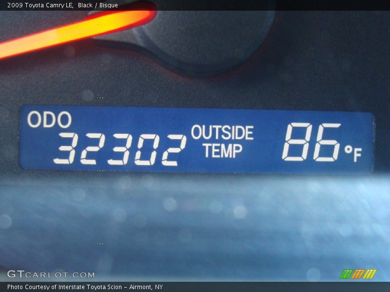 Black / Bisque 2009 Toyota Camry LE