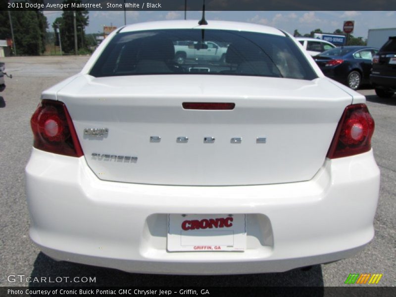 Stone White / Black 2011 Dodge Avenger Mainstreet