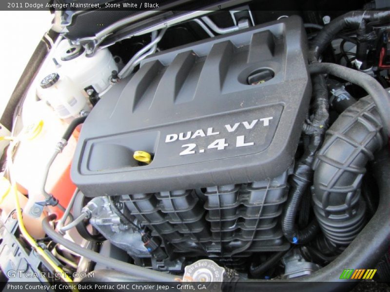Stone White / Black 2011 Dodge Avenger Mainstreet