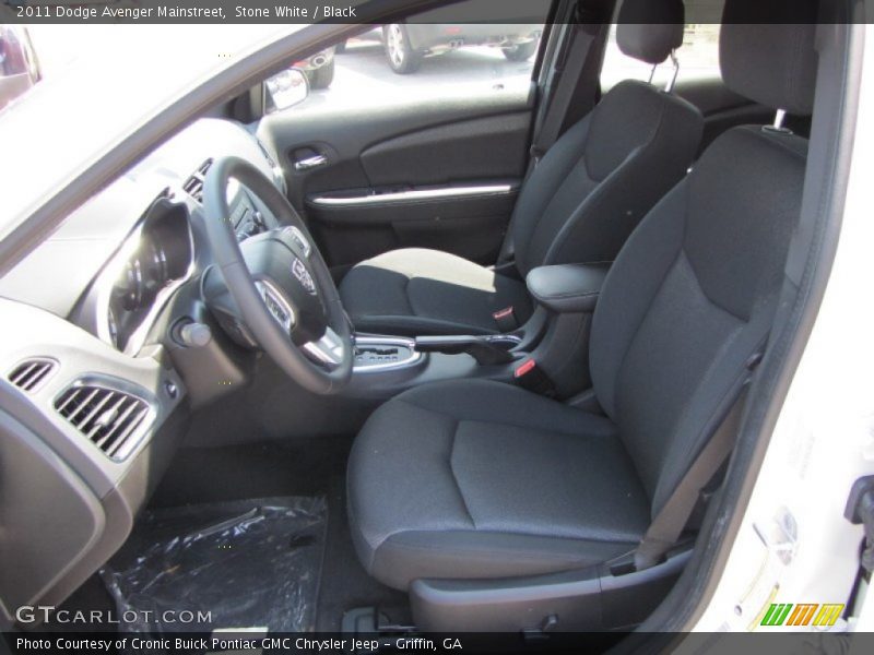 Stone White / Black 2011 Dodge Avenger Mainstreet