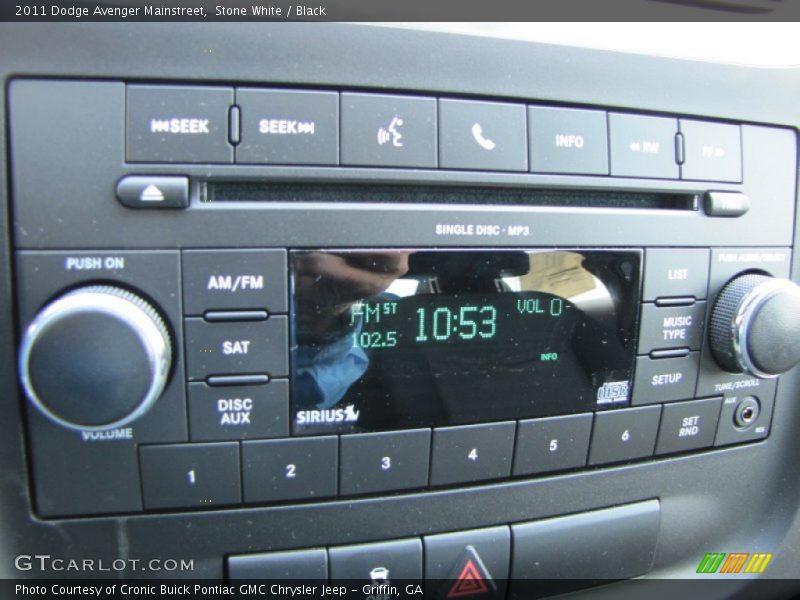 Stone White / Black 2011 Dodge Avenger Mainstreet