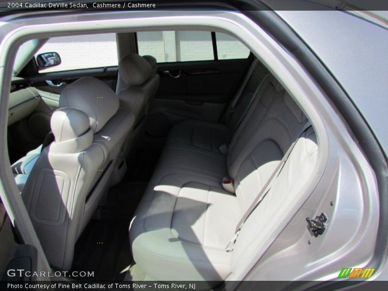 Cashmere / Cashmere 2004 Cadillac DeVille Sedan
