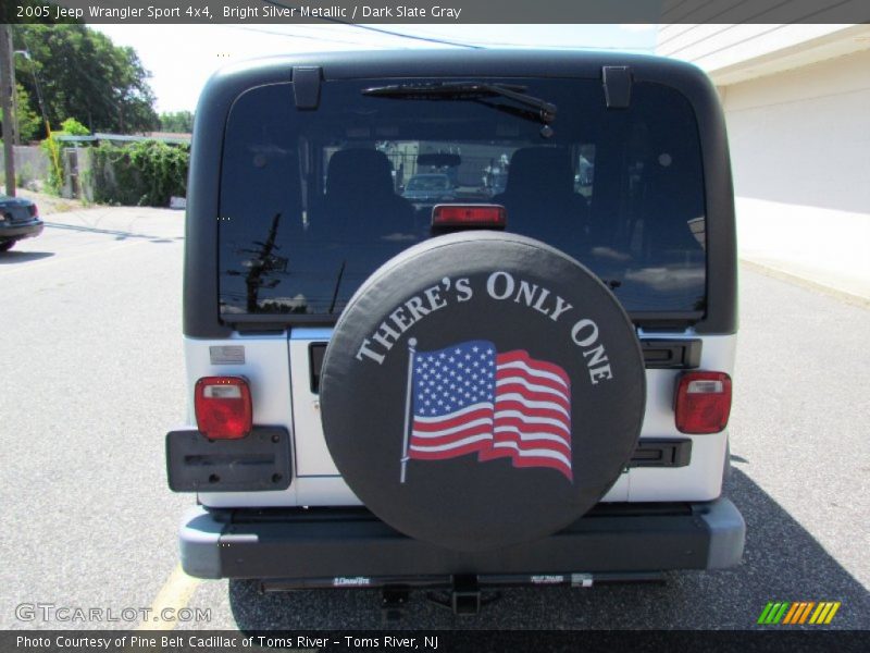 Bright Silver Metallic / Dark Slate Gray 2005 Jeep Wrangler Sport 4x4