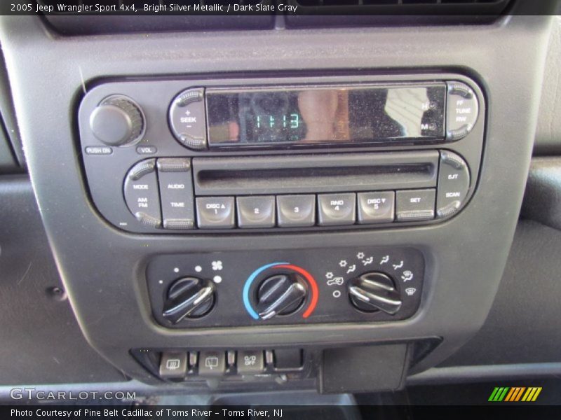 Bright Silver Metallic / Dark Slate Gray 2005 Jeep Wrangler Sport 4x4