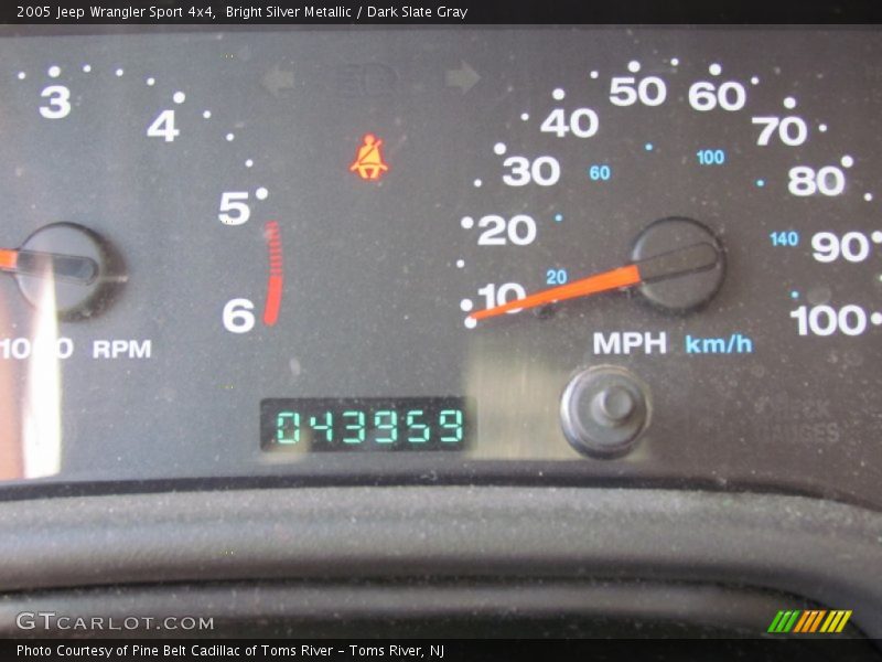 Bright Silver Metallic / Dark Slate Gray 2005 Jeep Wrangler Sport 4x4