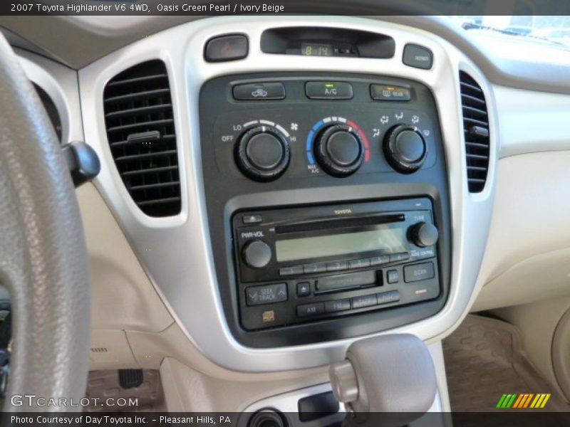 Oasis Green Pearl / Ivory Beige 2007 Toyota Highlander V6 4WD