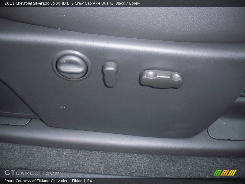 Black / Ebony 2011 Chevrolet Silverado 3500HD LTZ Crew Cab 4x4 Dually
