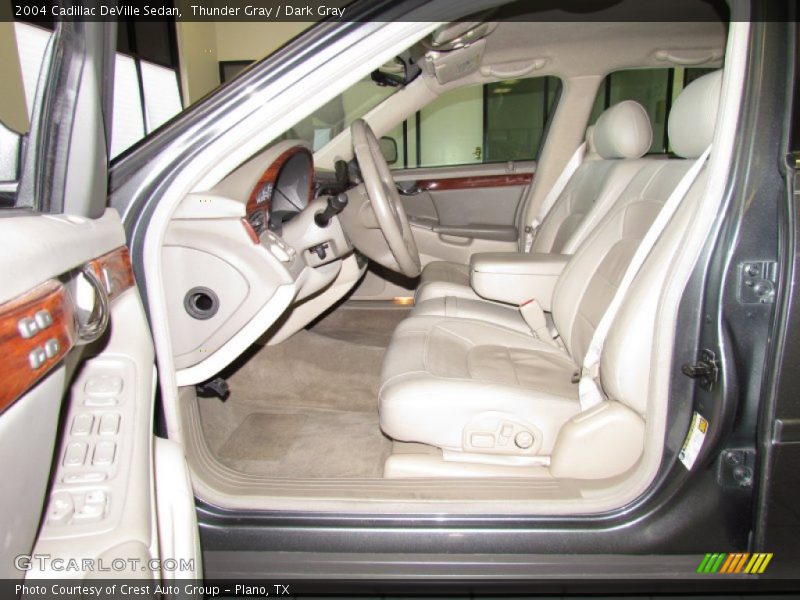 Thunder Gray / Dark Gray 2004 Cadillac DeVille Sedan