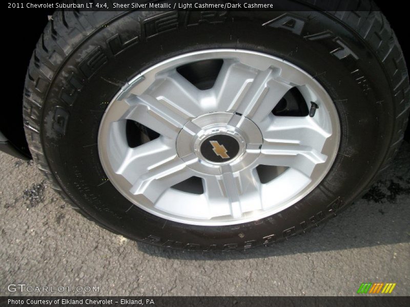 Sheer Silver Metallic / Light Cashmere/Dark Cashmere 2011 Chevrolet Suburban LT 4x4