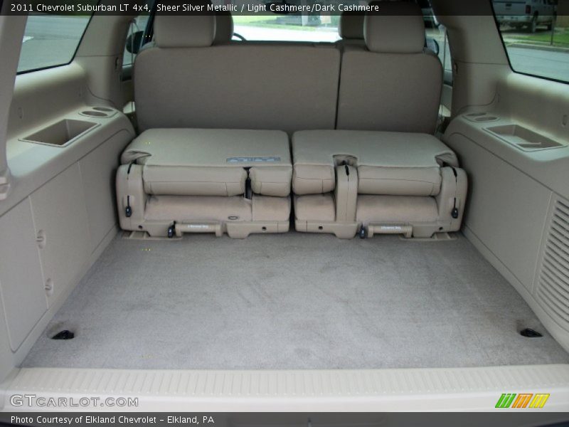 Sheer Silver Metallic / Light Cashmere/Dark Cashmere 2011 Chevrolet Suburban LT 4x4