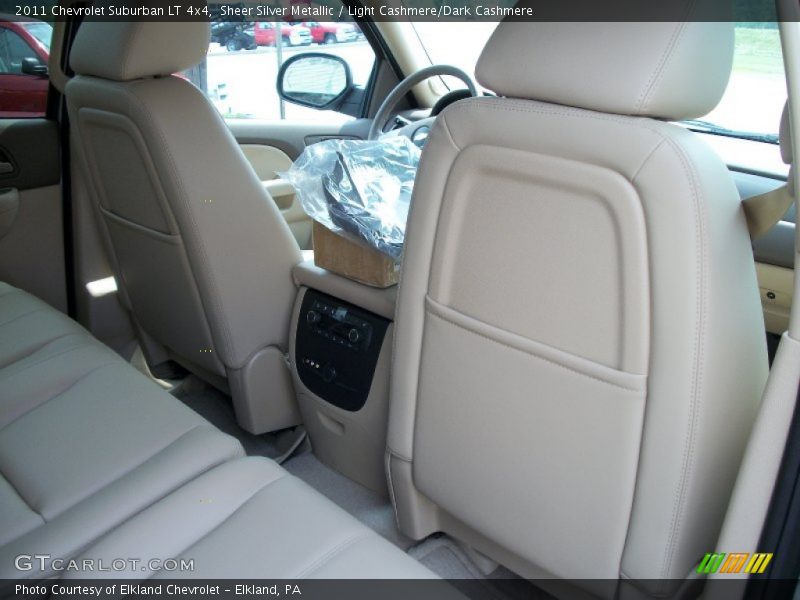 Sheer Silver Metallic / Light Cashmere/Dark Cashmere 2011 Chevrolet Suburban LT 4x4