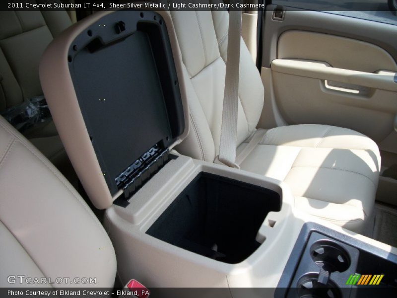 Sheer Silver Metallic / Light Cashmere/Dark Cashmere 2011 Chevrolet Suburban LT 4x4