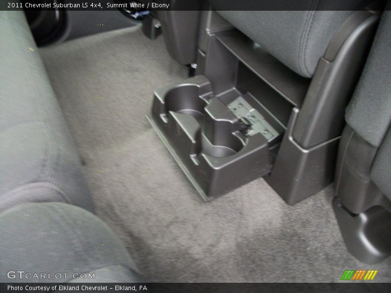 Summit White / Ebony 2011 Chevrolet Suburban LS 4x4
