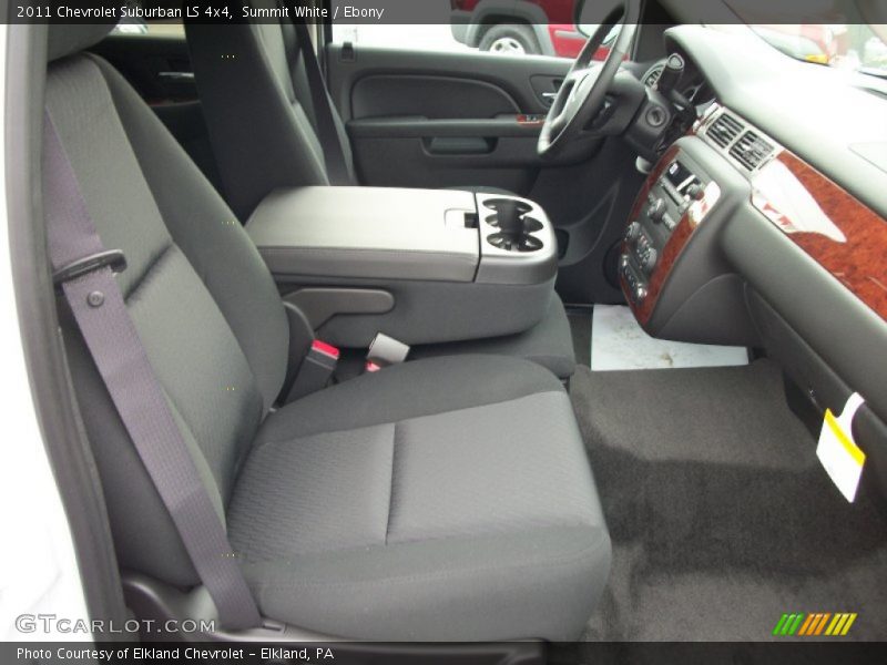 Summit White / Ebony 2011 Chevrolet Suburban LS 4x4