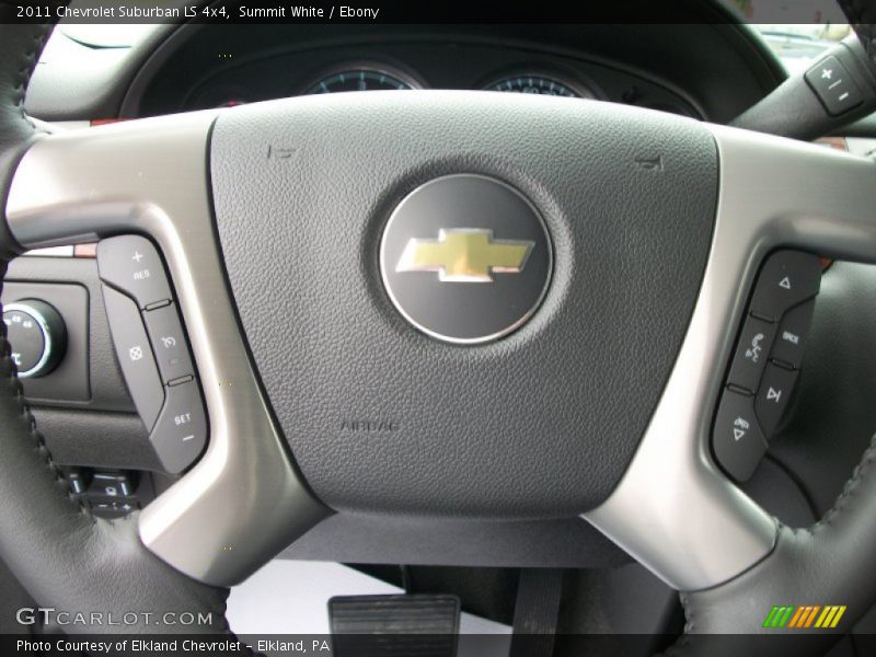 Summit White / Ebony 2011 Chevrolet Suburban LS 4x4