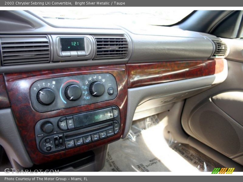 Bright Silver Metallic / Taupe 2003 Chrysler Sebring LXi Convertible