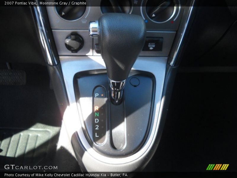Moonstone Gray / Graphite 2007 Pontiac Vibe