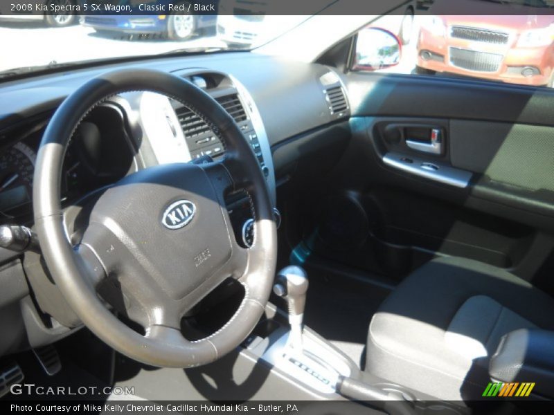 Classic Red / Black 2008 Kia Spectra 5 SX Wagon