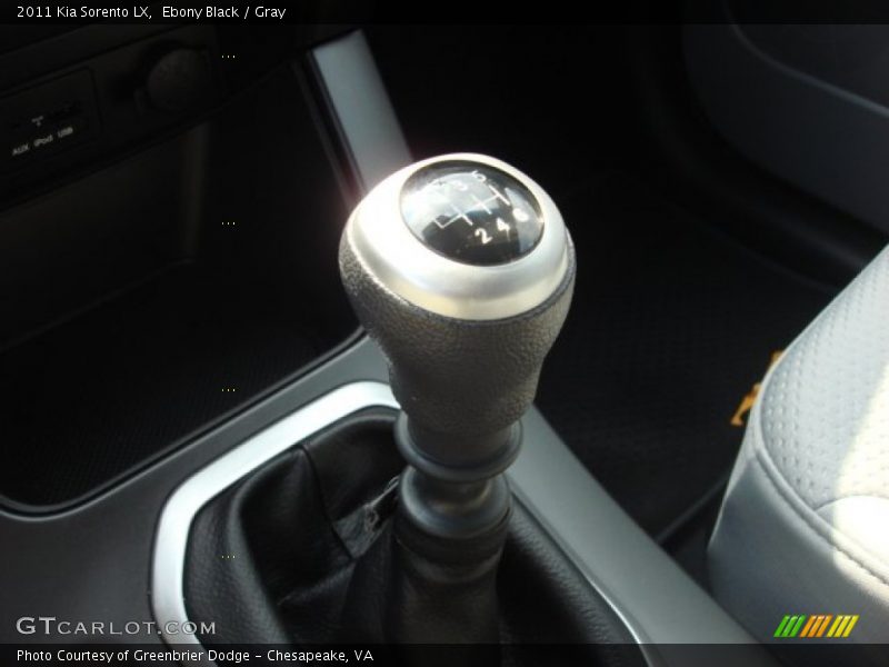 Ebony Black / Gray 2011 Kia Sorento LX