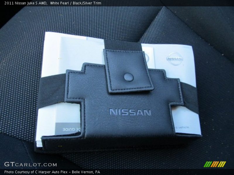 White Pearl / Black/Silver Trim 2011 Nissan Juke S AWD