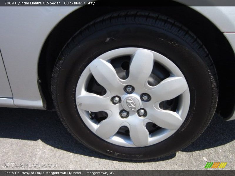 Quicksilver / Gray 2009 Hyundai Elantra GLS Sedan