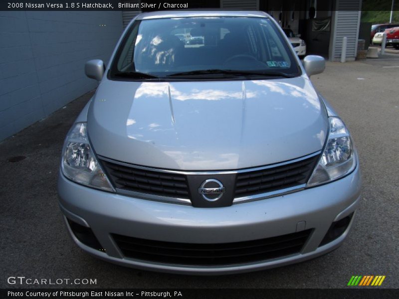 Brilliant Silver / Charcoal 2008 Nissan Versa 1.8 S Hatchback