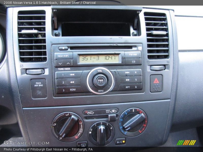 Brilliant Silver / Charcoal 2008 Nissan Versa 1.8 S Hatchback
