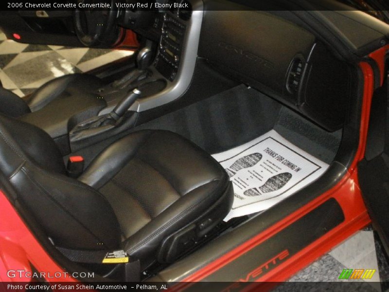 Victory Red / Ebony Black 2006 Chevrolet Corvette Convertible