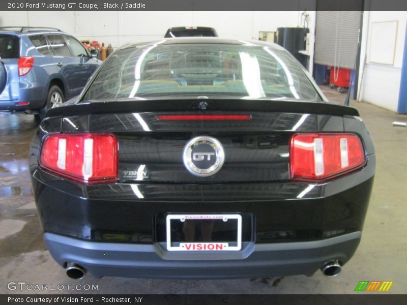 Black / Saddle 2010 Ford Mustang GT Coupe