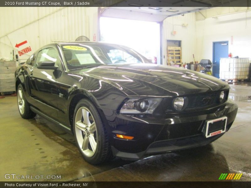 Black / Saddle 2010 Ford Mustang GT Coupe