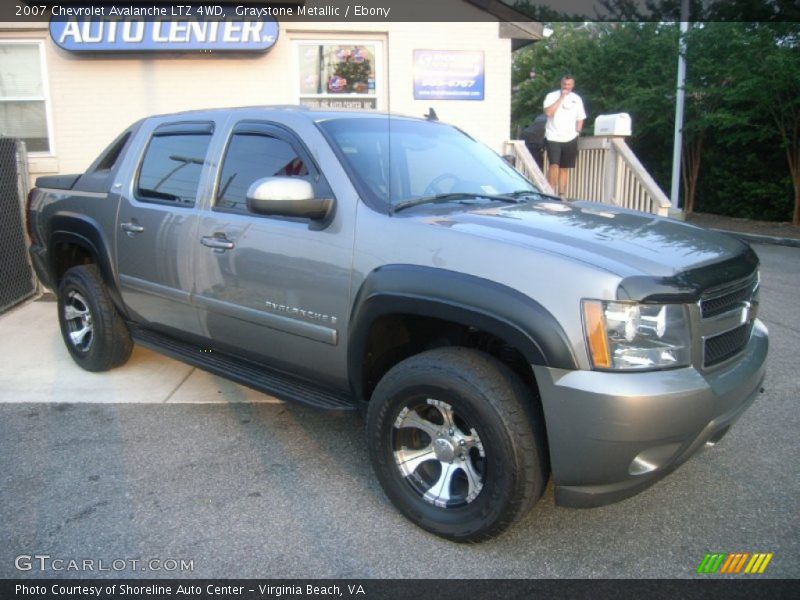 Graystone Metallic / Ebony 2007 Chevrolet Avalanche LTZ 4WD