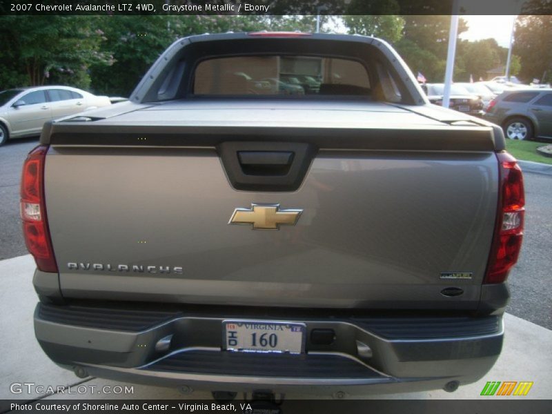 Graystone Metallic / Ebony 2007 Chevrolet Avalanche LTZ 4WD