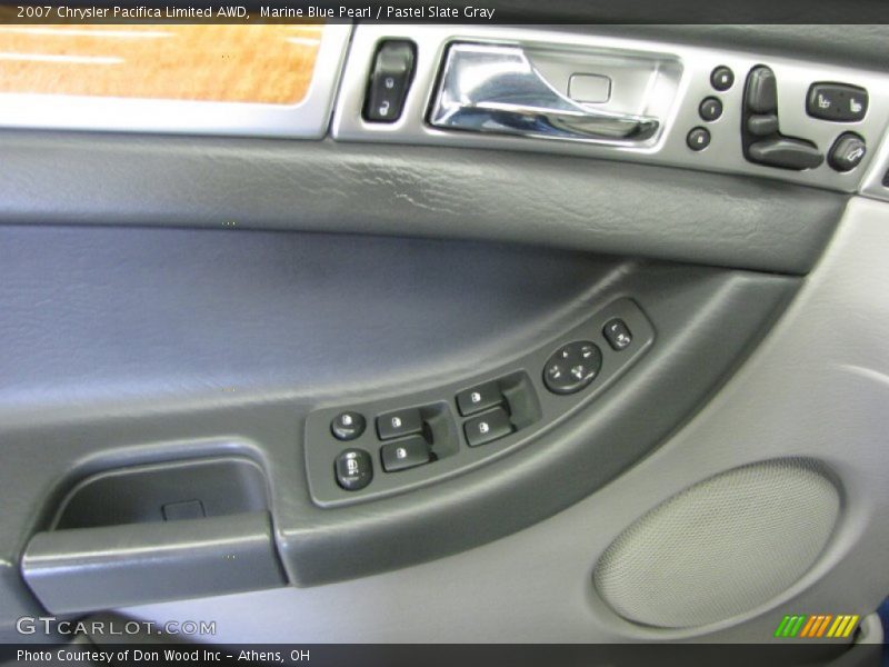 Controls of 2007 Pacifica Limited AWD