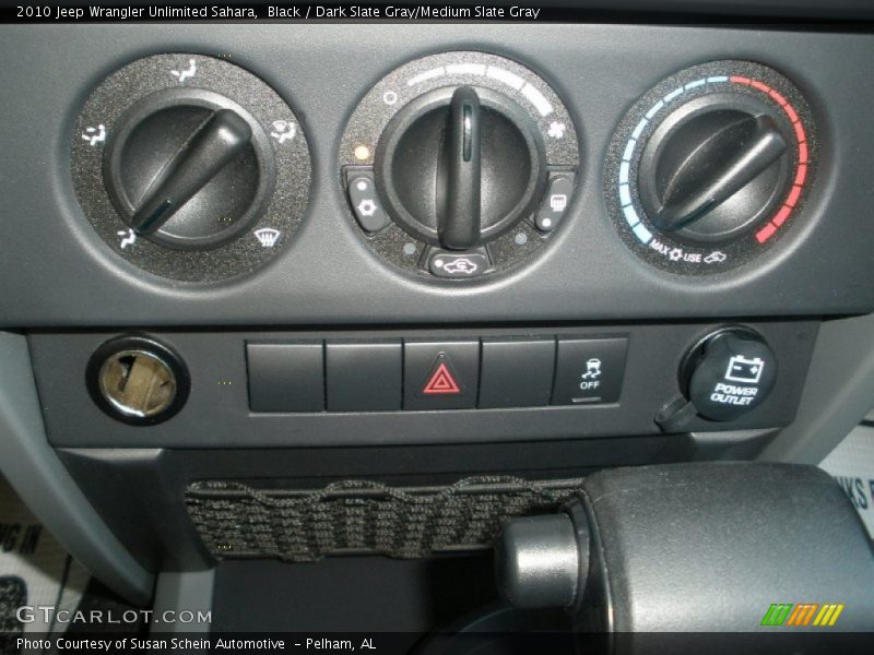 Controls of 2010 Wrangler Unlimited Sahara