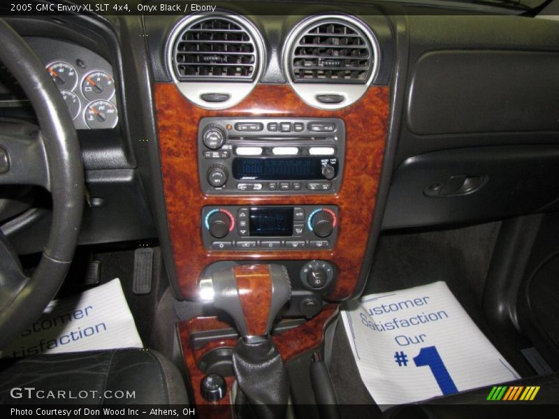 Onyx Black / Ebony 2005 GMC Envoy XL SLT 4x4