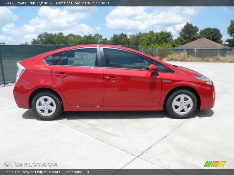 Barcelona Red Metallic / Bisque 2011 Toyota Prius Hybrid IV