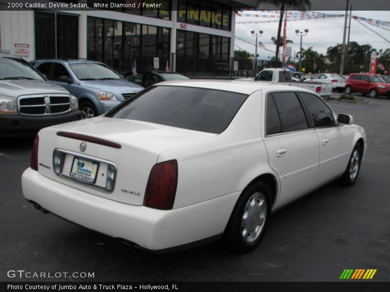 White Diamond / Pewter 2000 Cadillac DeVille Sedan