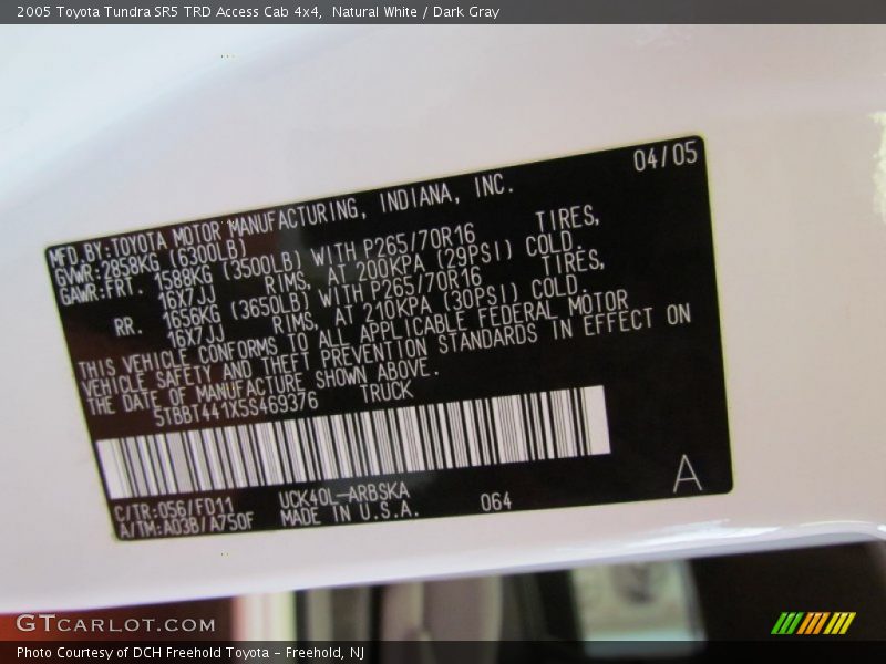 Natural White / Dark Gray 2005 Toyota Tundra SR5 TRD Access Cab 4x4