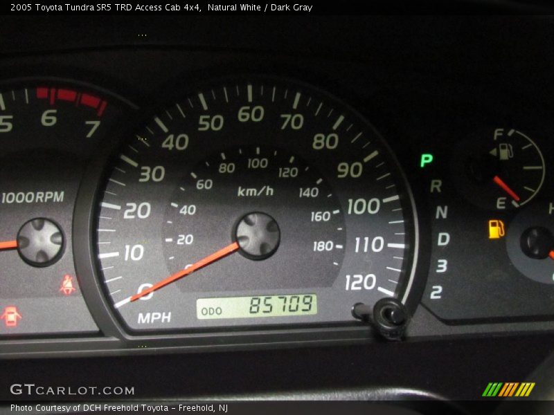 Natural White / Dark Gray 2005 Toyota Tundra SR5 TRD Access Cab 4x4