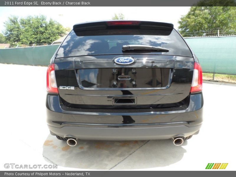 Ebony Black / Charcoal Black 2011 Ford Edge SE